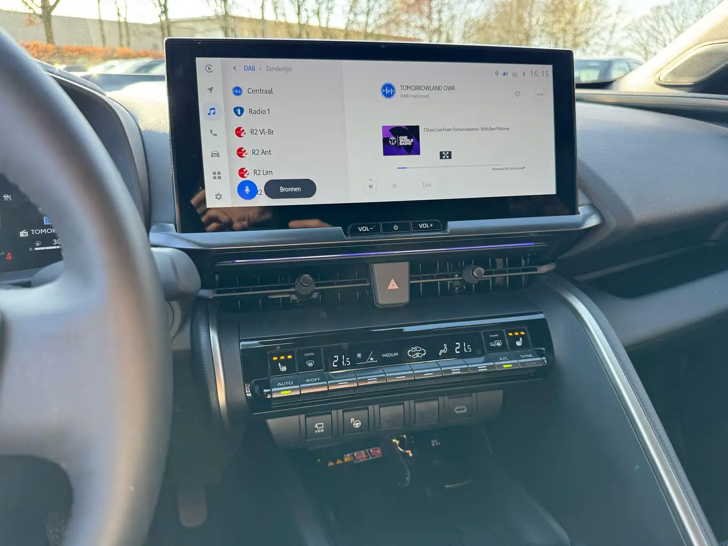 Toyota C-HR 1.8 Hybrid PREMIUM - 2