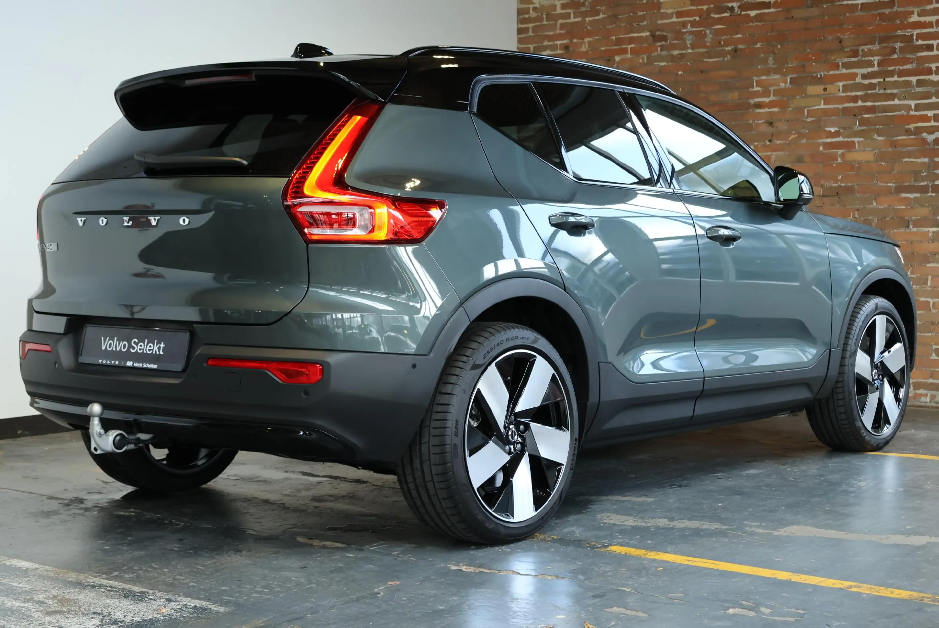 Volvo EX40 Single Motor Extended Range Ultra Europa 82 kWh | — photo 3