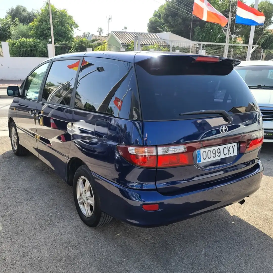 Toyota Previa 2.0 D4-D Terra 8 pl. Blau - 2