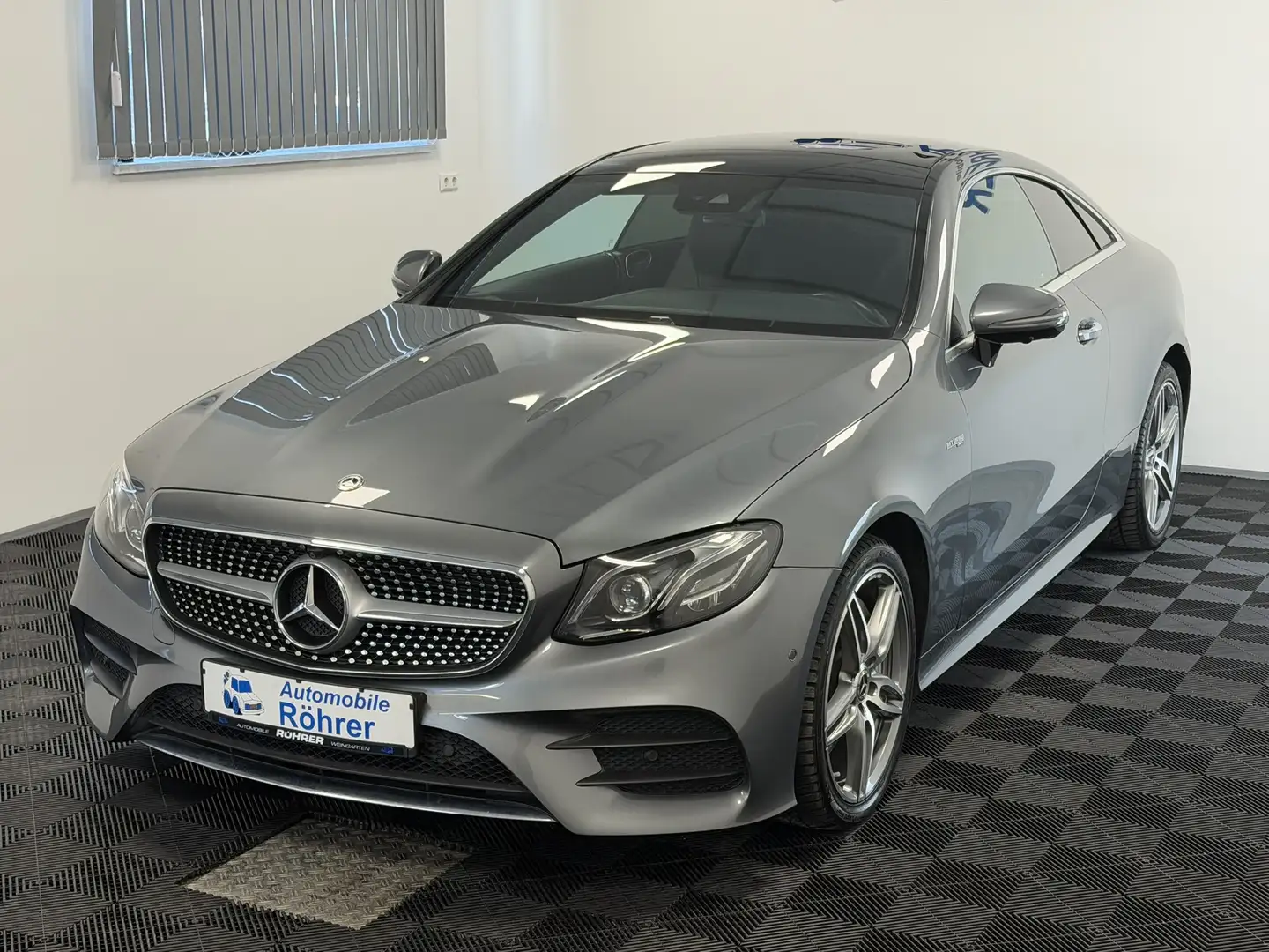 Mercedes-Benz E 400 Coupe 4M AMG Wide Pano Burmester Multibeam Gris - 2