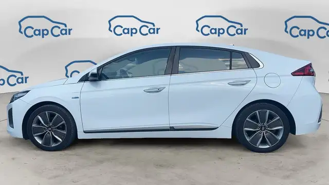Hyundai IONIQ view 2