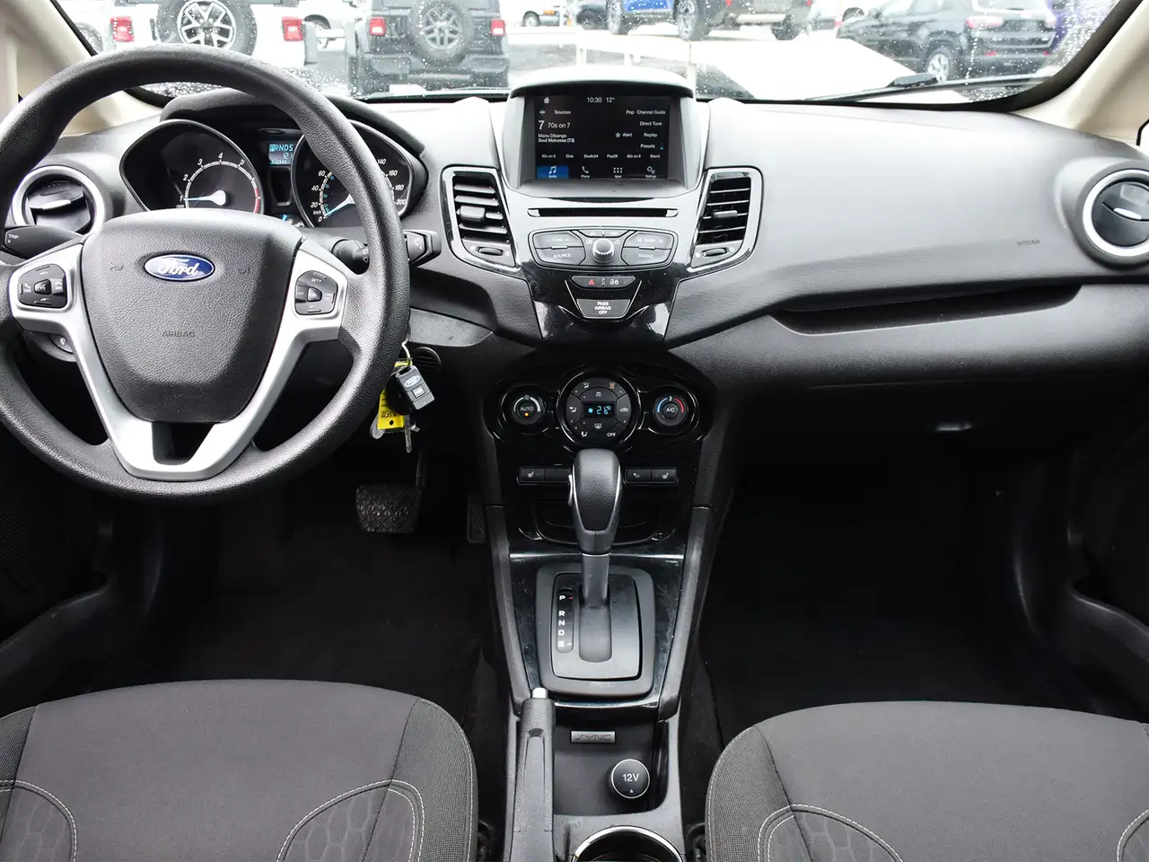 Ford Fiesta снимка Ford Fiesta