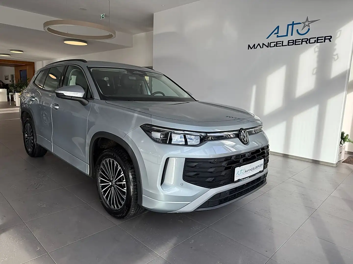 Volkswagen Tayron 2.0 TDI 4Motion Life DSG, Anhängevorr;  7 Sitze Silber - 1