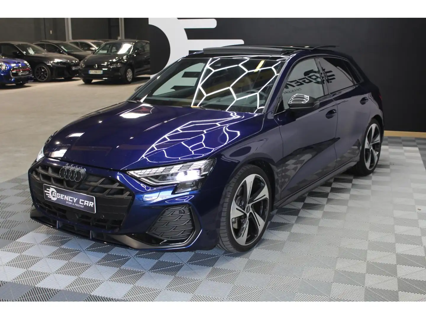 Audi A3 35 TFSI - 150 cv - S line PHASE 2 - Full options   Bleu - 2