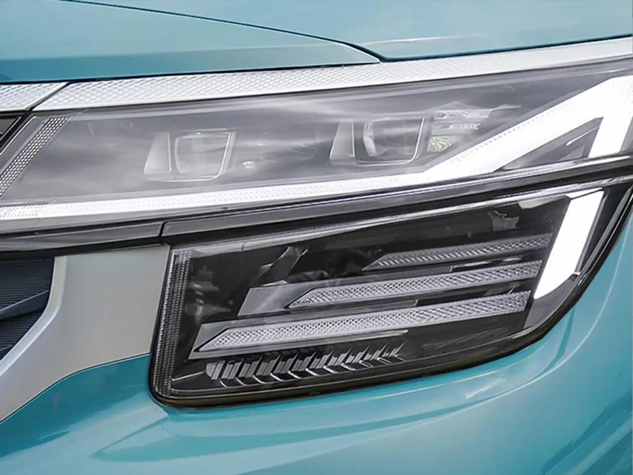 Kia Seltos снимка Kia Seltos