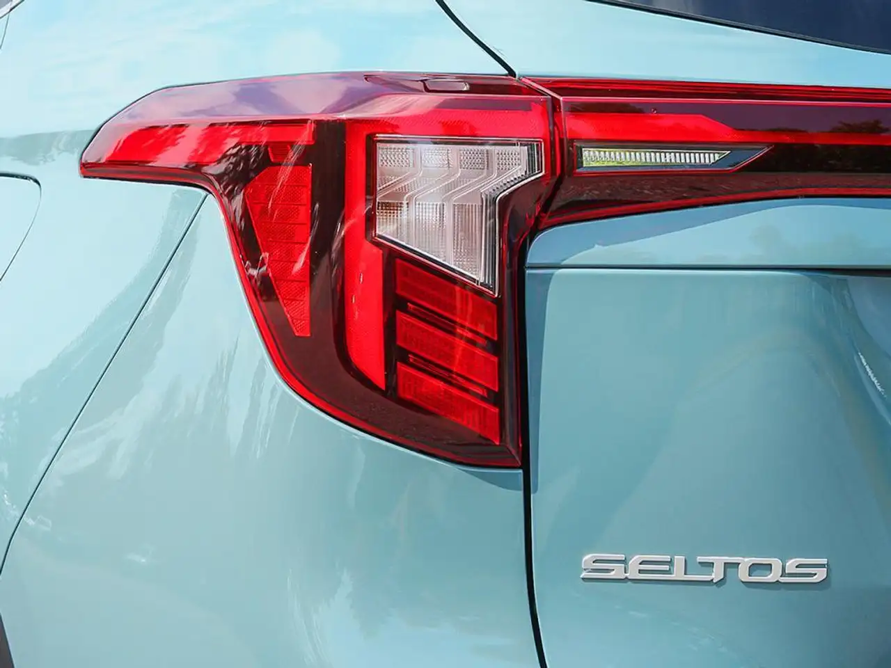 Kia Seltos снимка Kia Seltos