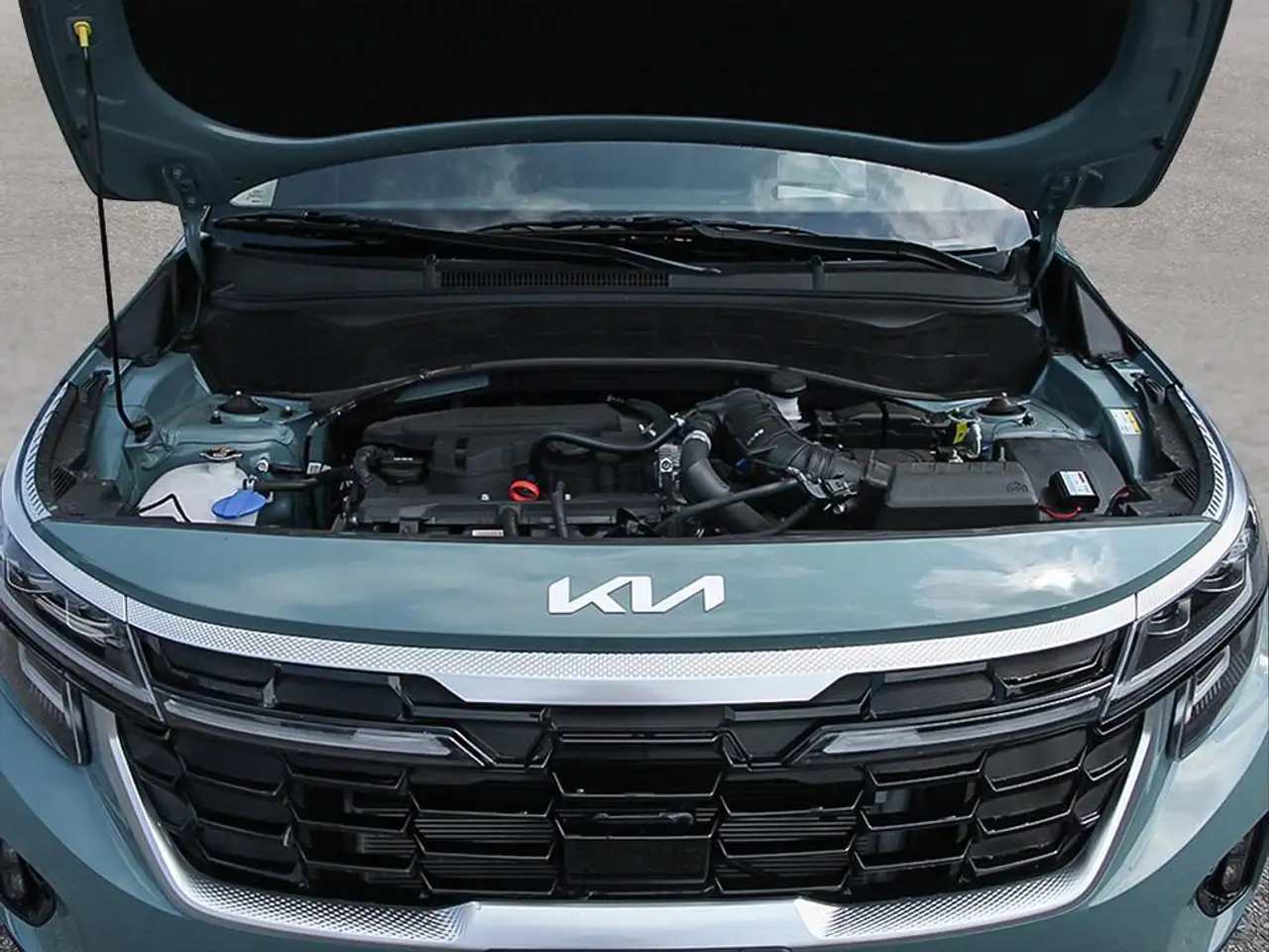 Kia Seltos снимка Kia Seltos