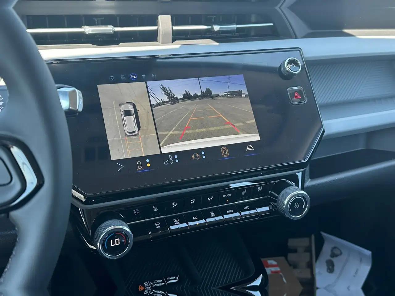 Chevrolet Bolt photo Chevrolet Bolt