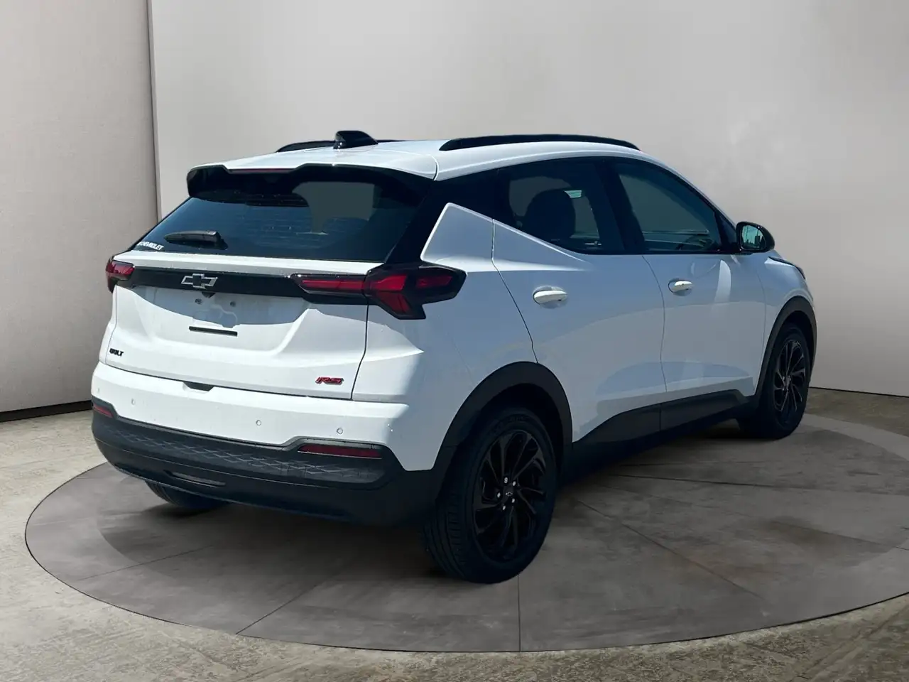 Chevrolet Bolt photo Chevrolet Bolt