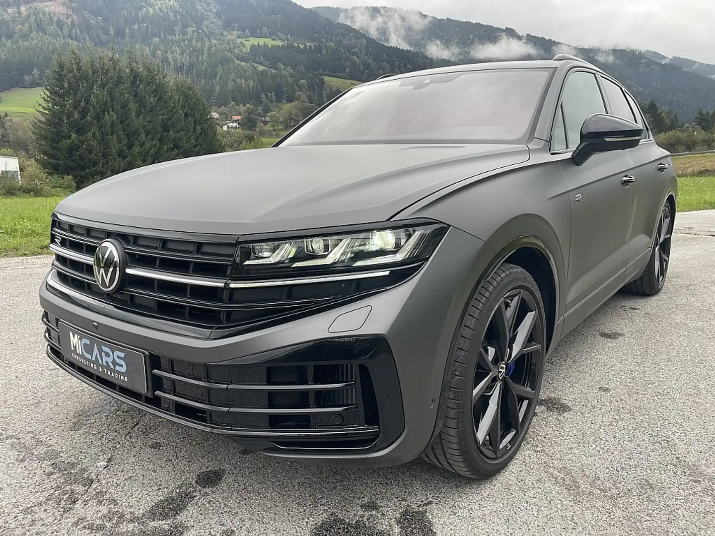 Volkswagen Touareg R 4Motion/VOLL/ V6 eHybrid PHEV Aut. Grau - 1