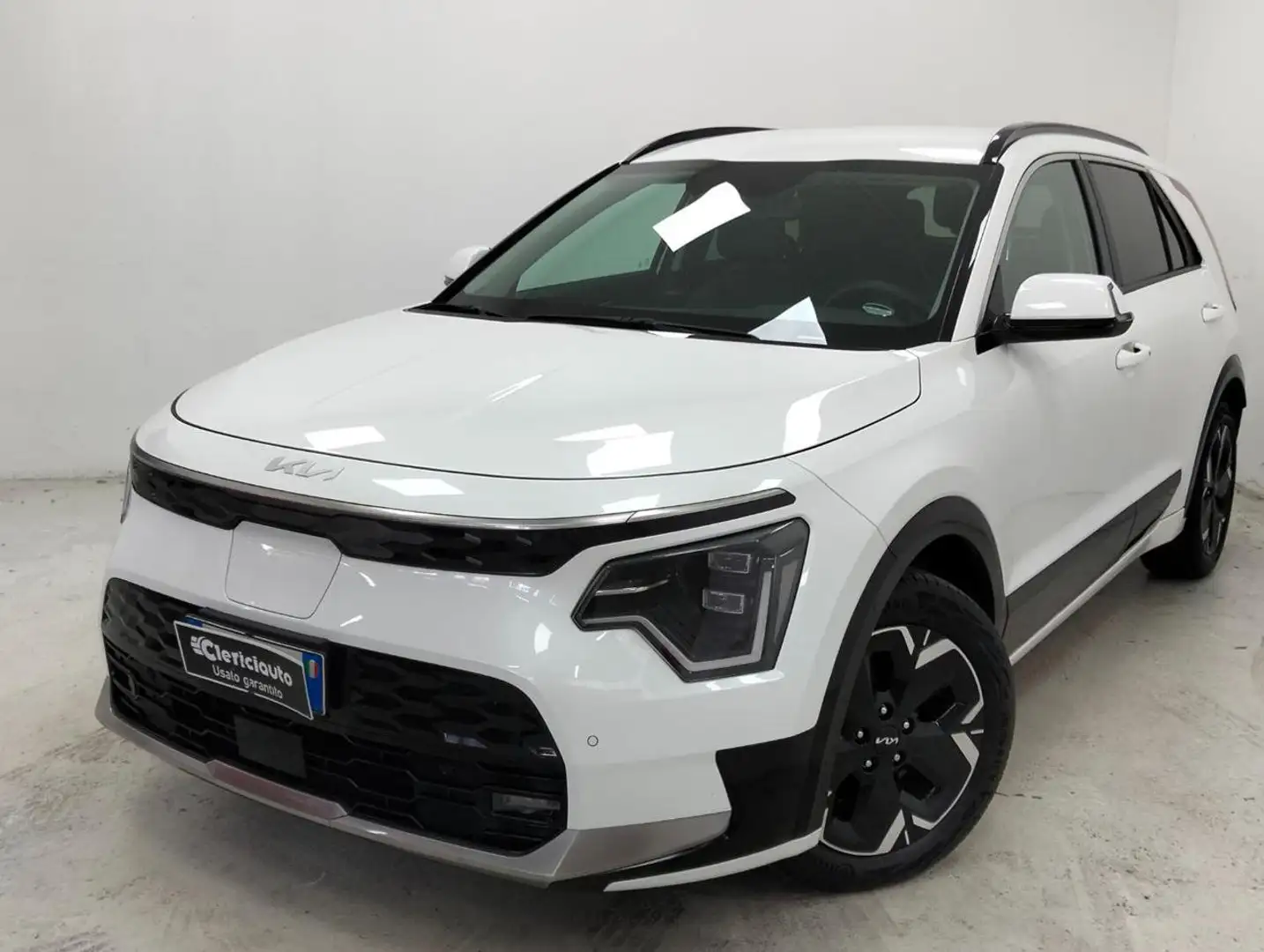 Kia e-Niro 64,8 kWh Evolution Bianco - 1