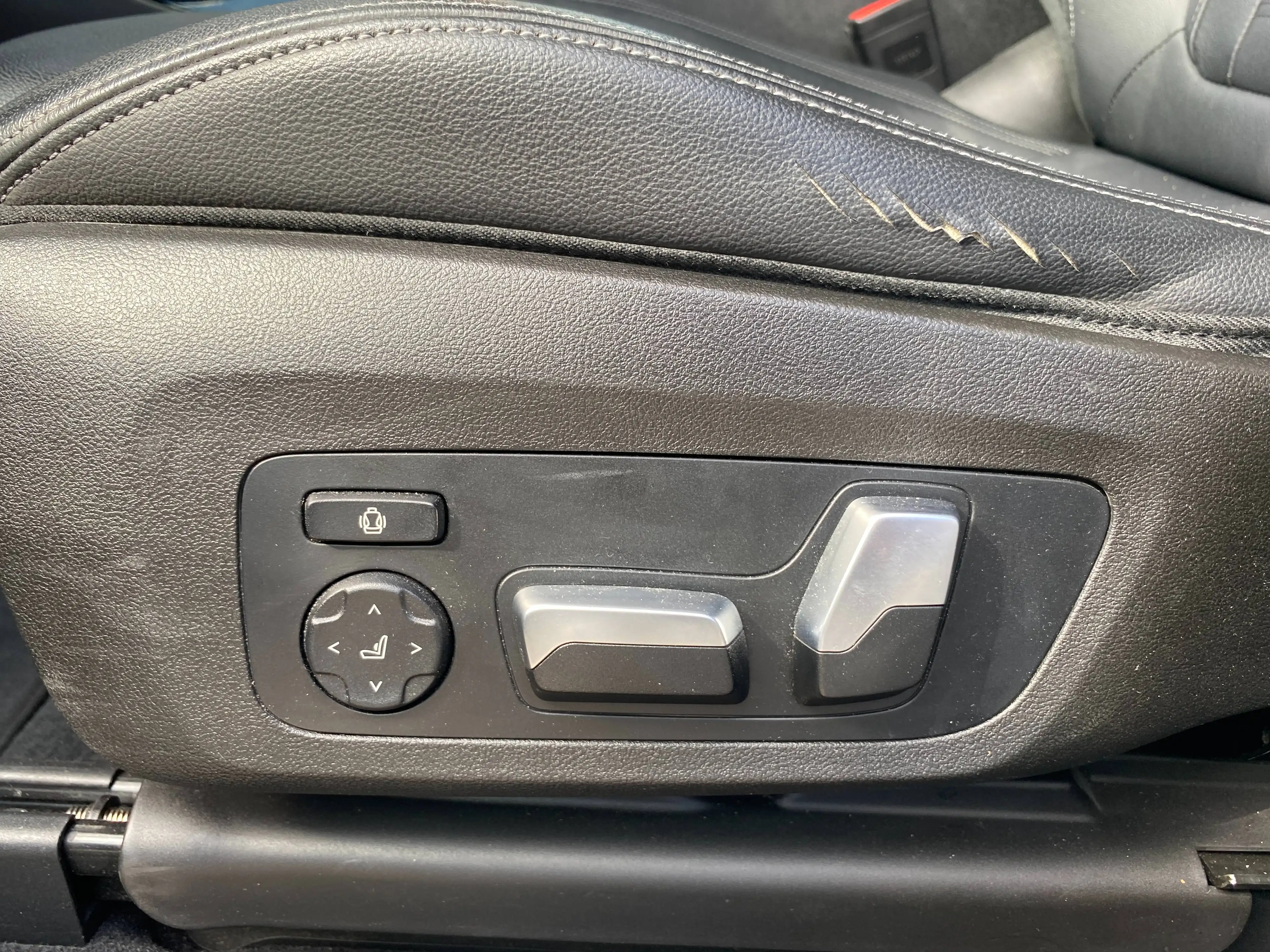 BMW X3 X3 M40i jusqu'à 36 mois de garantie — photo 10