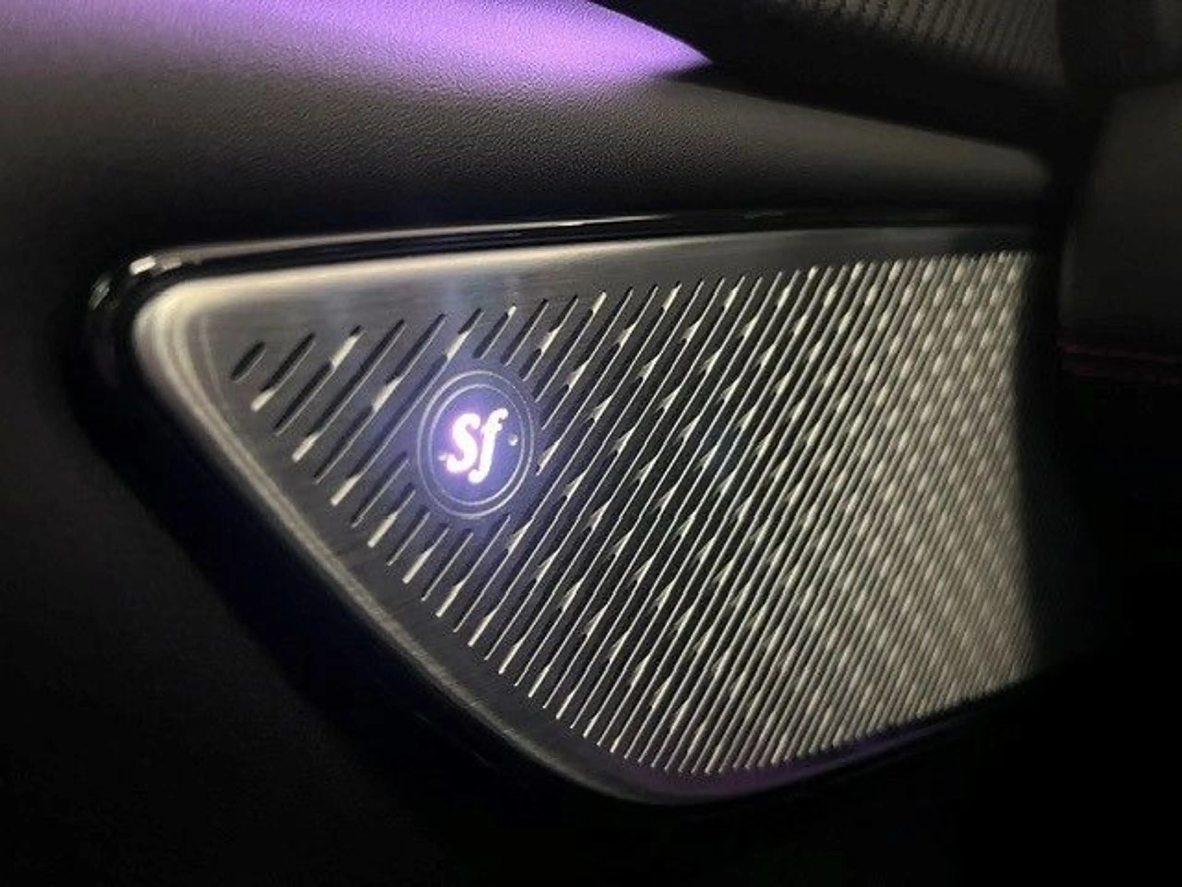 Maserati Grecale Trofeo, Pano, Sonos, HUD, nur Gewerbe ! — photo 10