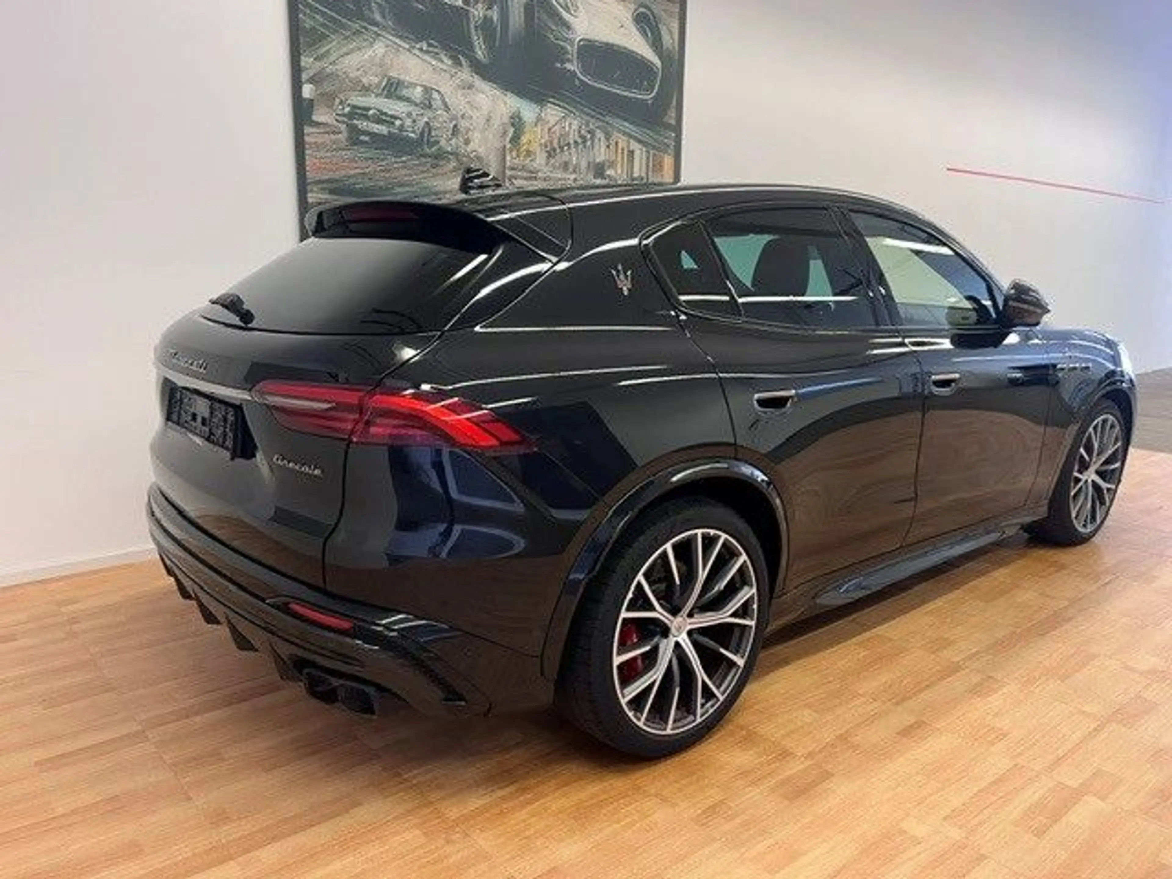 Maserati Grecale Trofeo, Pano, Sonos, HUD, nur Gewerbe ! — photo 2