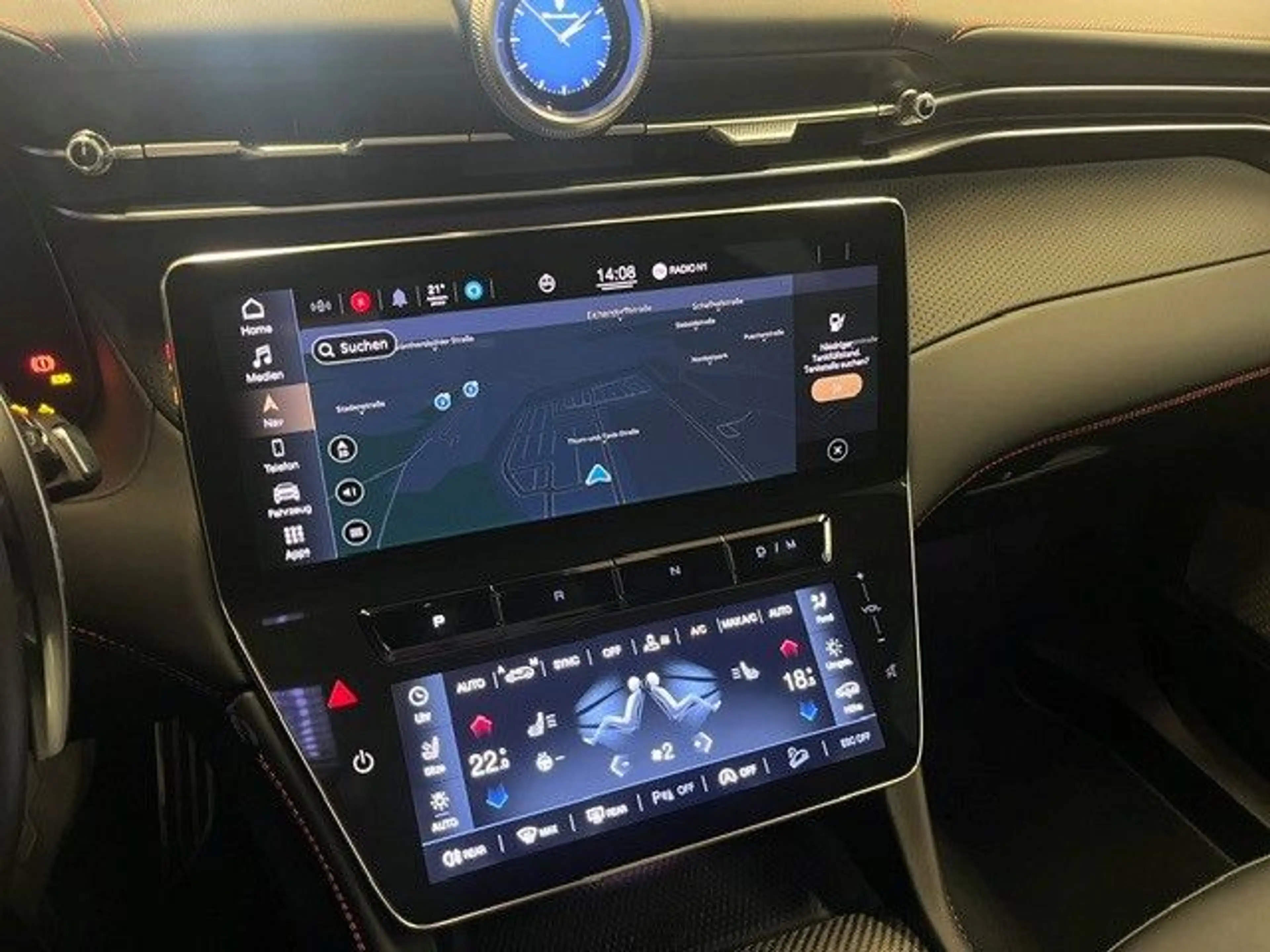 Maserati Grecale Trofeo, Pano, Sonos, HUD, nur Gewerbe ! — photo 8