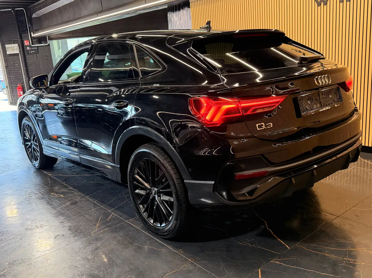 Audi Q3 Sportback 35 TDi * S LINE * GARANTIE 12 MOIS * COUPE * 7