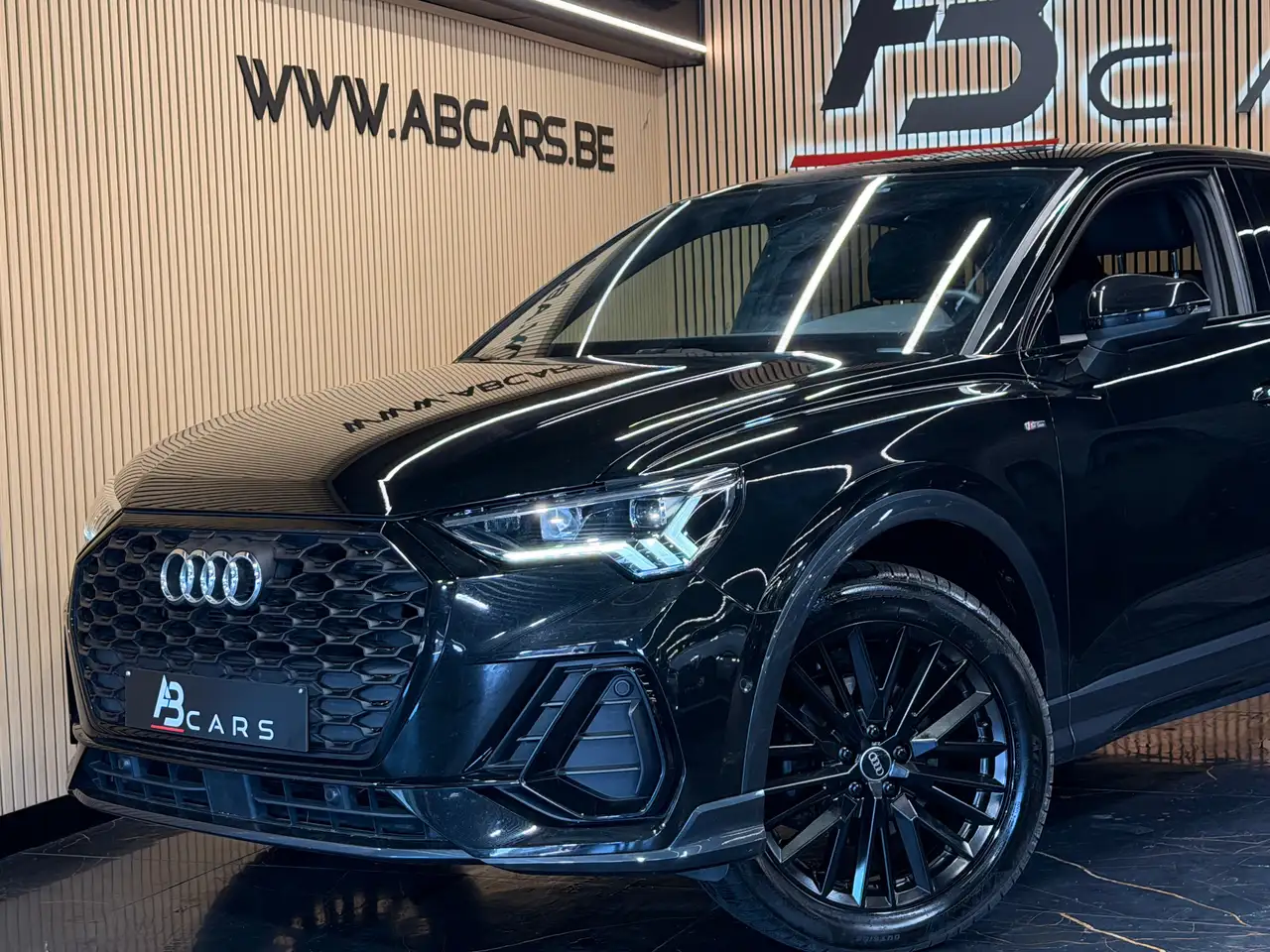 Audi Q3 Sportback 35 TDi * S LINE * GARANTIE 12 MOIS * COUPE * 5