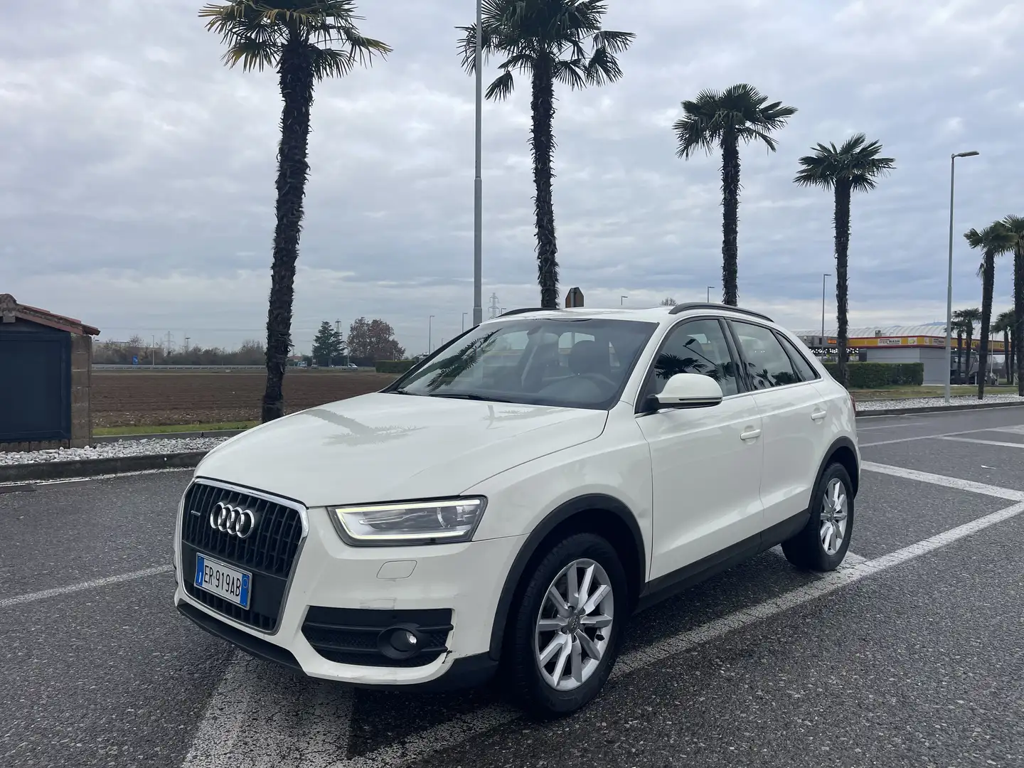 Audi Q3 Q3 I 2011 2.0 tdi Advanced quattro 177cv s-tronic Blanco - 1
