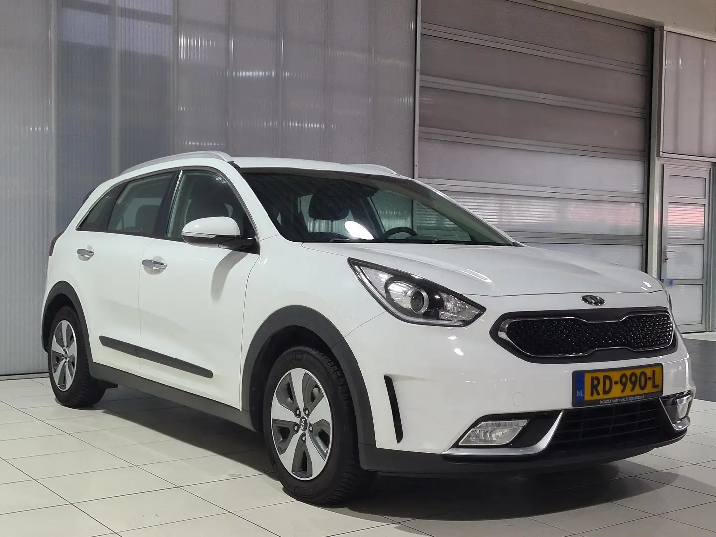 Kia Niro 1.6 GDi Hybrid DynamicLine Trekhaak, Achteruitrij Wit - 2