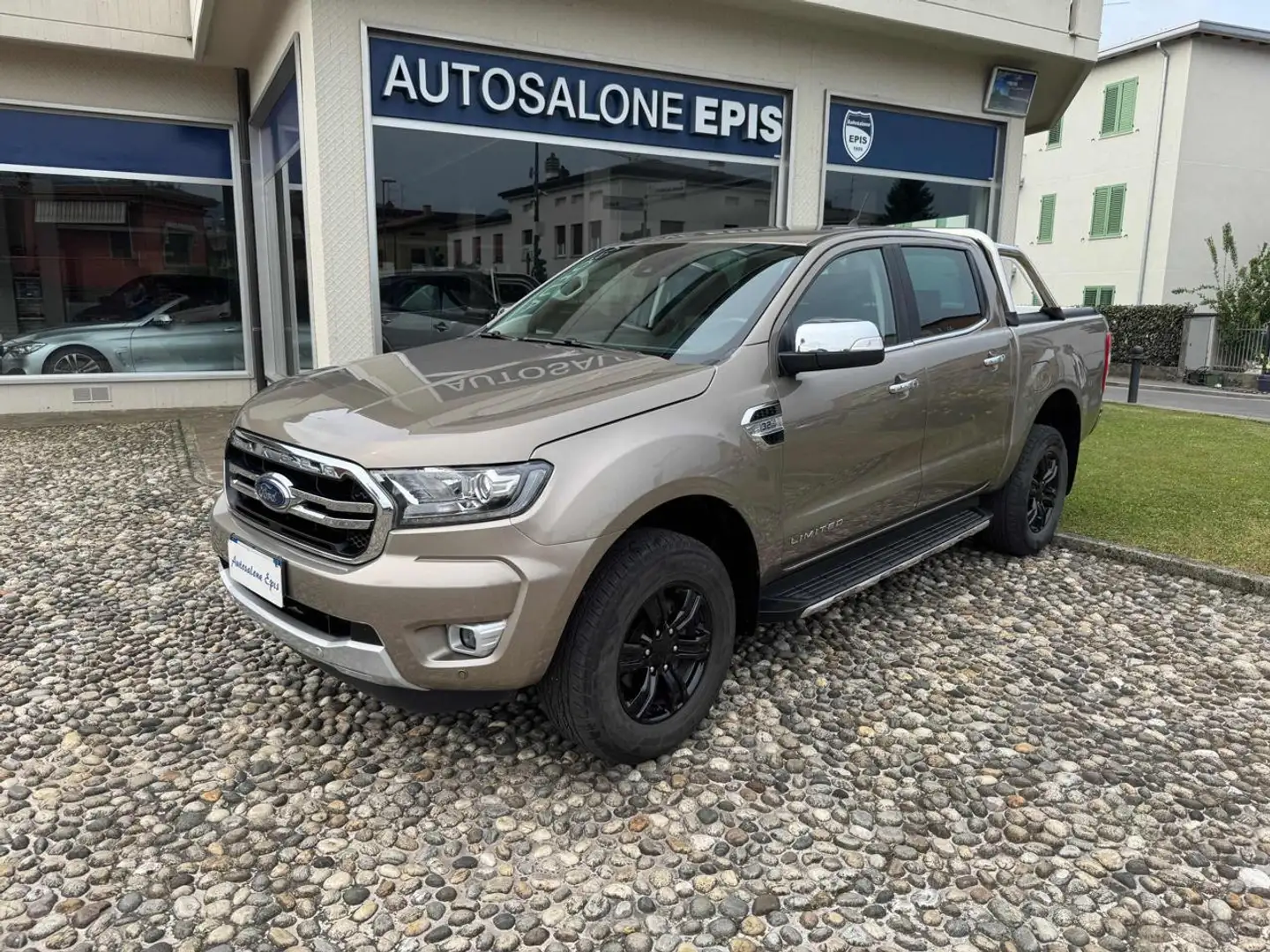 Ford Ranger 3.2 TDCi DC Limited 5 posti Grigio - 2