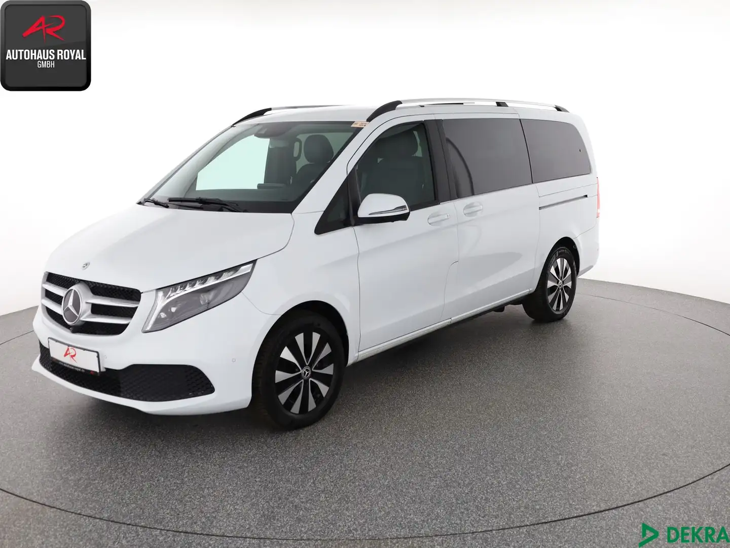 Mercedes-Benz V 300 V 300 d 4M LANG 7 SITZE STANDHEIZ,360GRAD,DISTRO Weiß - 1