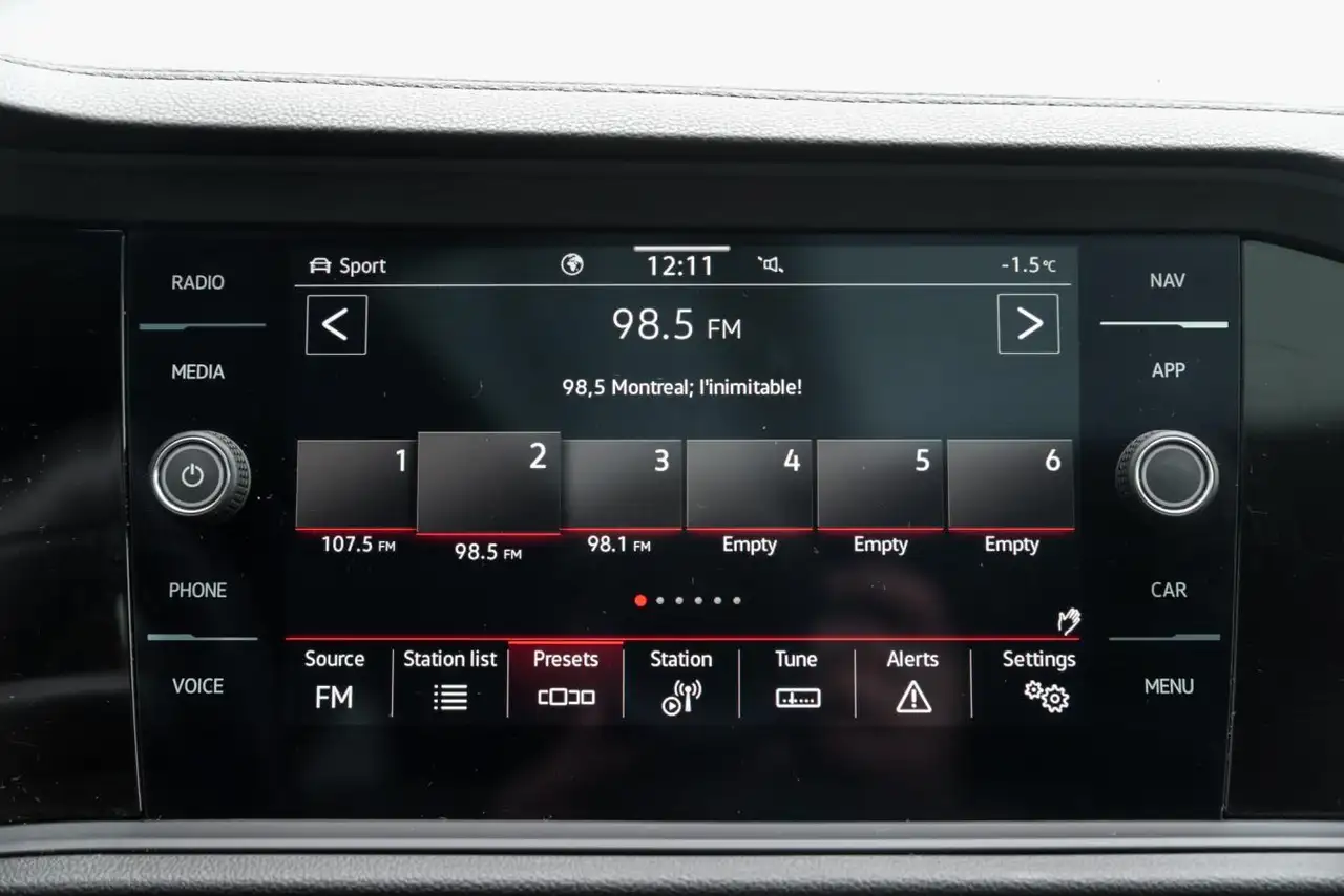 Volkswagen Jetta снимка Volkswagen Jetta