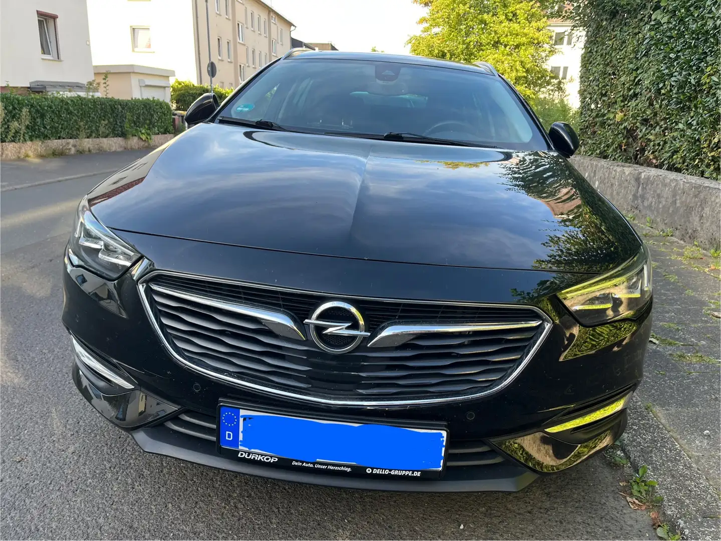 Opel Insignia Business Innovation 4x4 Schwarz - 2