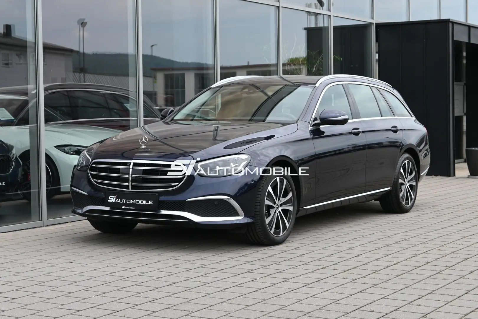 Mercedes-Benz E 220 E 220 d T 9G-Tr. Exclusive *ACC*AHK*HEAD-UP*MEMO* Bleu - 1