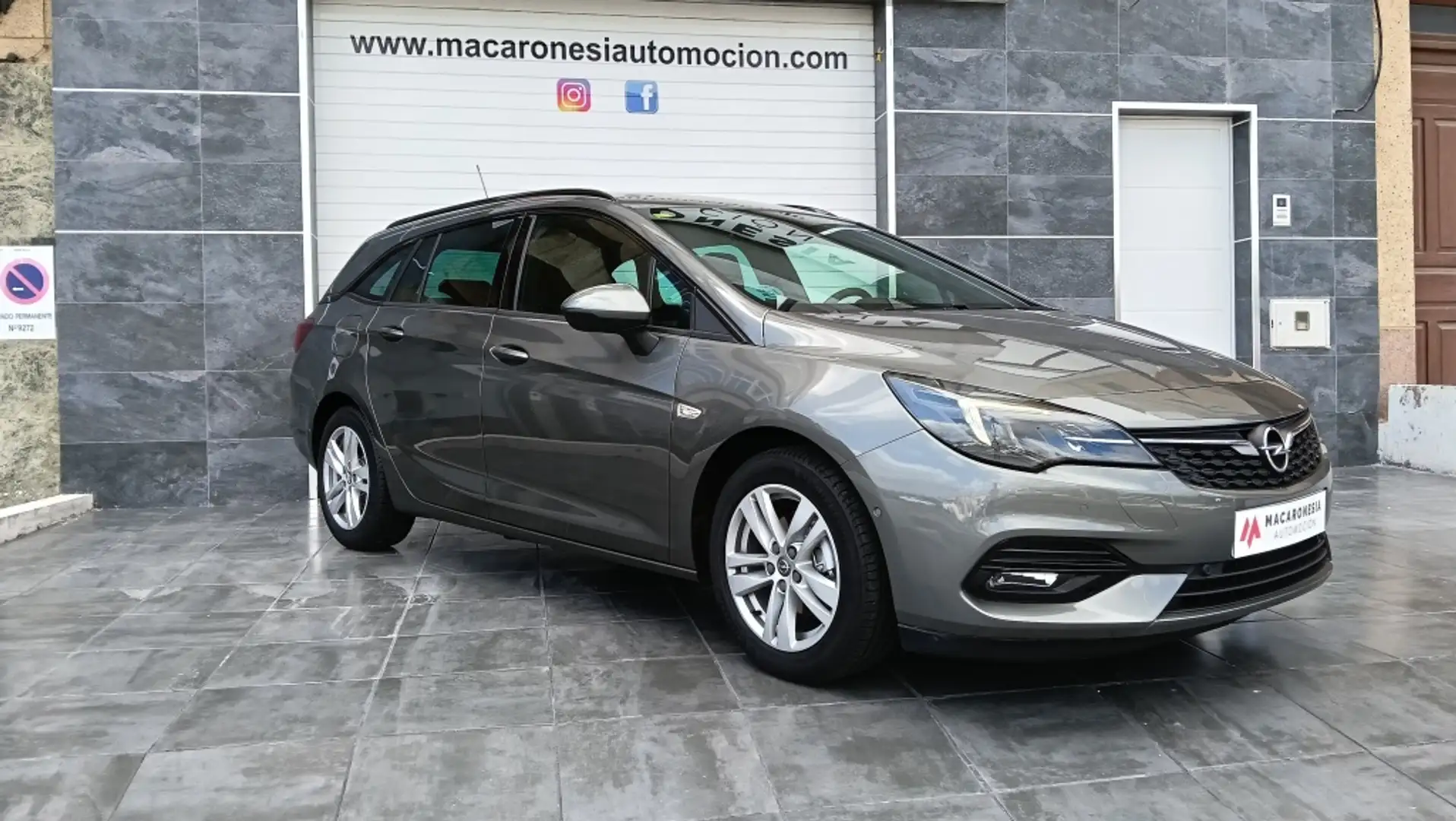 Opel Astra ST 1.4T S/S Ultimate Aut. 145 Gris - 2