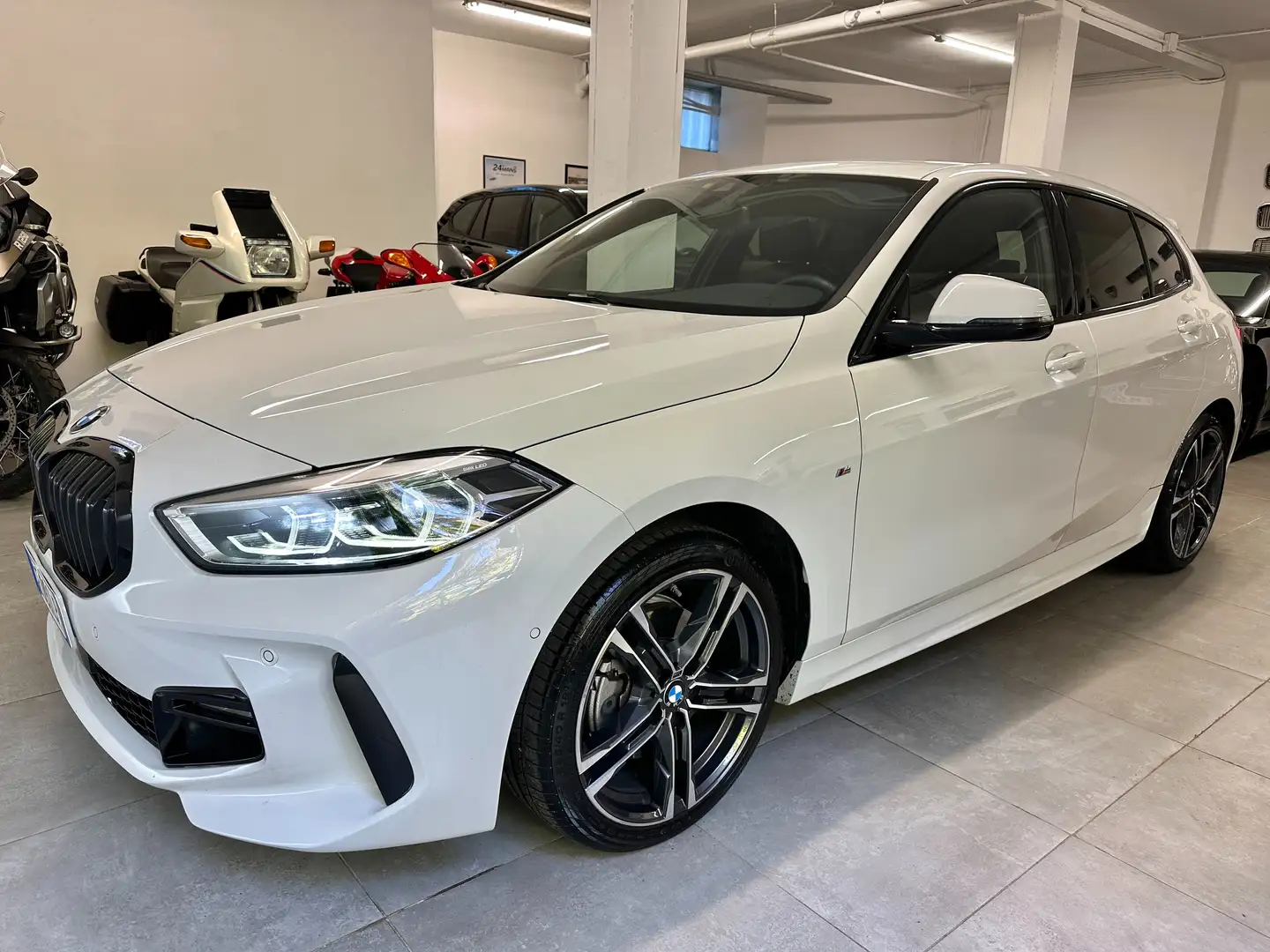 BMW 116 MSPORT* SHADOW LINE* AUTOMATICA* GARANZIA BMW 2027 Blanc - 1