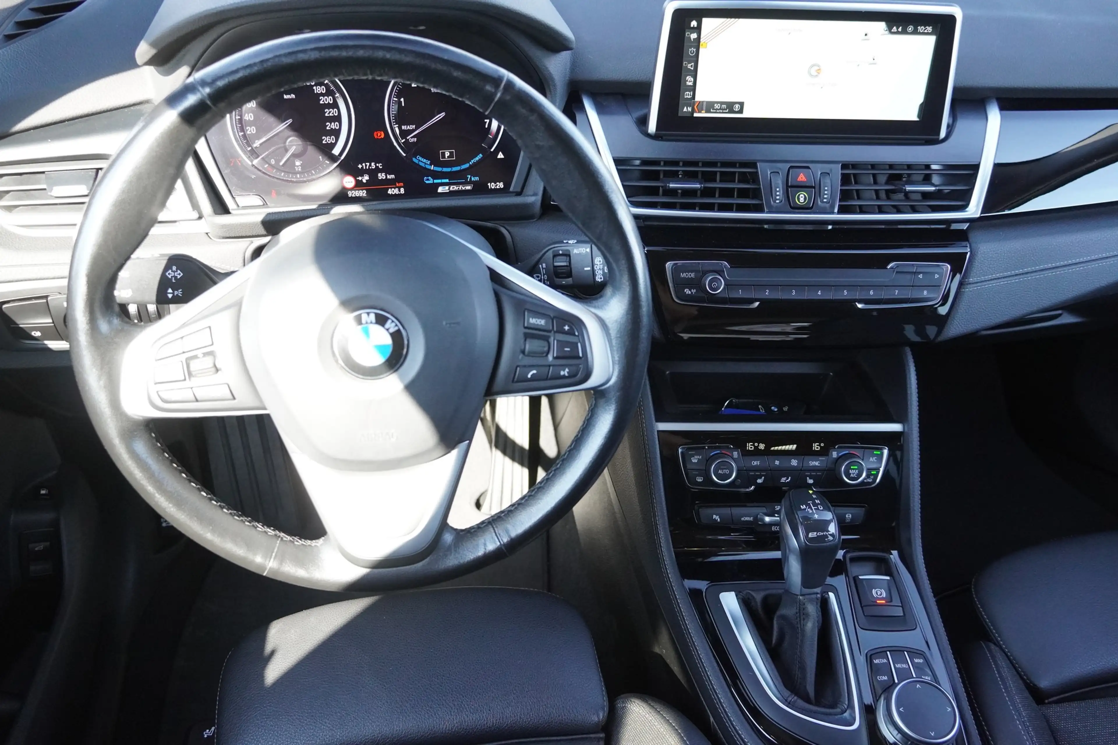BMW 225 xe Klimaaut. LED Navi Head-Up Kamera PDC — photo 12