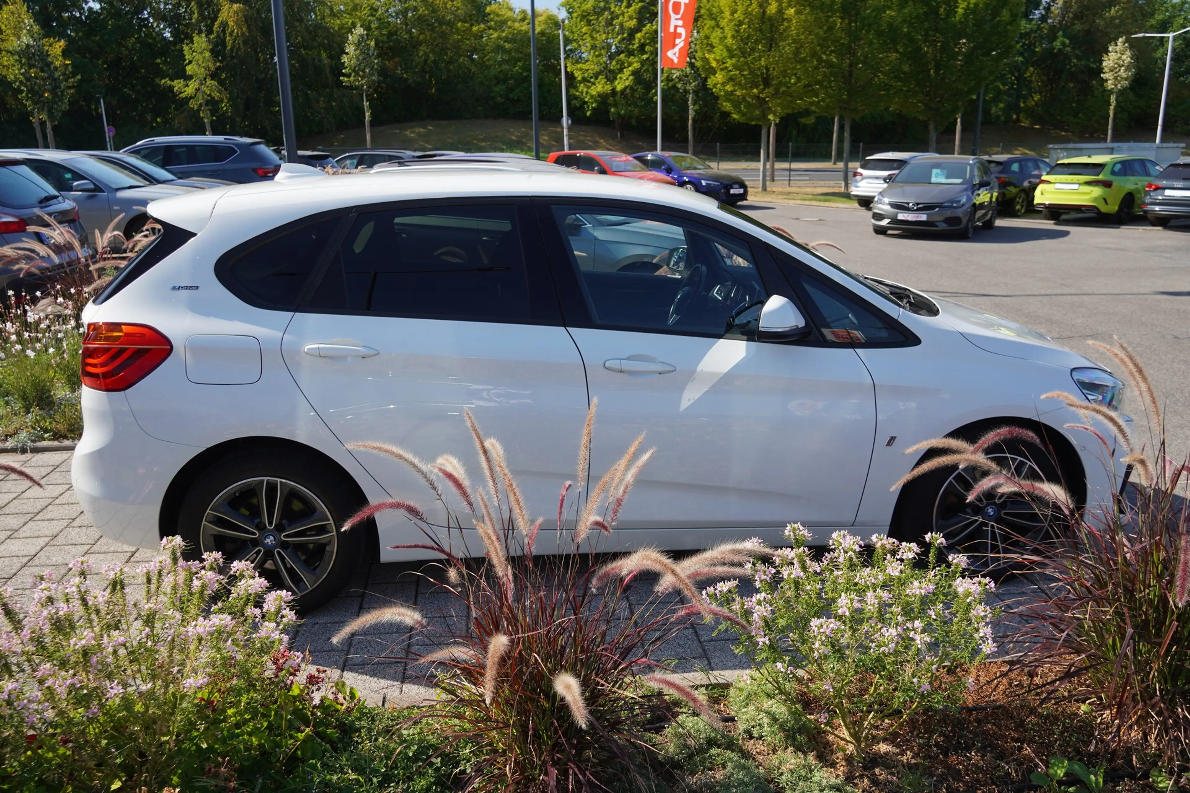 BMW 225 xe Klimaaut. LED Navi Head-Up Kamera PDC — photo 9