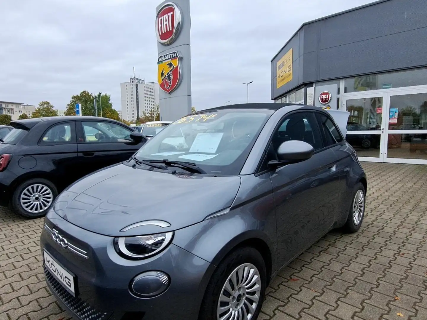 Fiat 500 Cabrio 42 kWh - FI03P01K01 Grau - 1