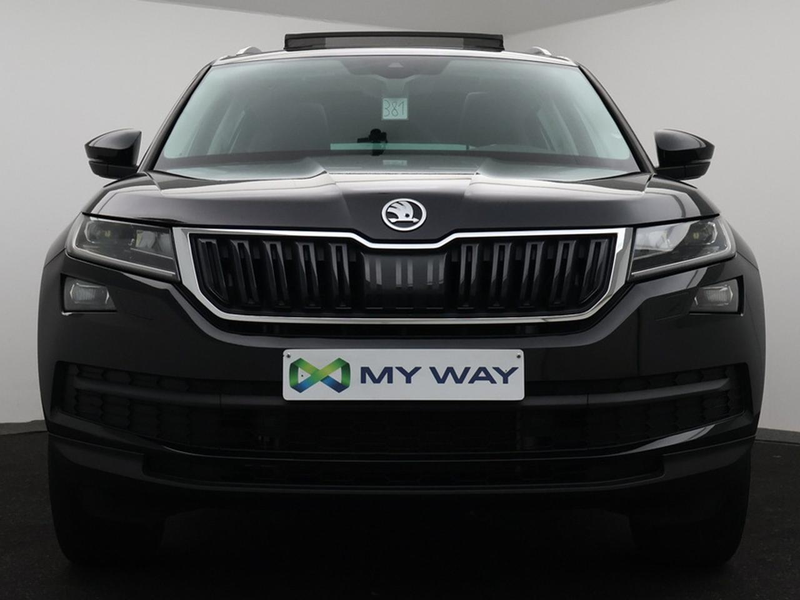 Skoda Kodiaq SKODA Kodiaq 1.5TSI 150PK *AUTOMAAT*PANODAK*TREKHAAK*LEDER*CAMERA*PDC*NAVI*AIRCO*KEYLESS GO*...* — photo 4