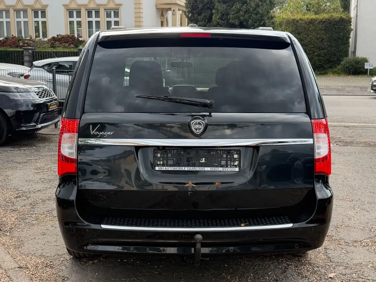 LANCIA VOYAGER GOLD 2.8 MULTIJET 178ch BVA - 7 PLACES - CUIR - TOIT PANORAMIQUE - PORTES COULISSANTES ÉLECTRIQUES - HAYON ÉLECTRIQUE