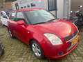 Suzuki Swift 1.3 Shogun nieuwe motor met 90dkm bonnen aanwezig Rood - thumbnail 2