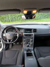 V60 D3 136 ch Stop