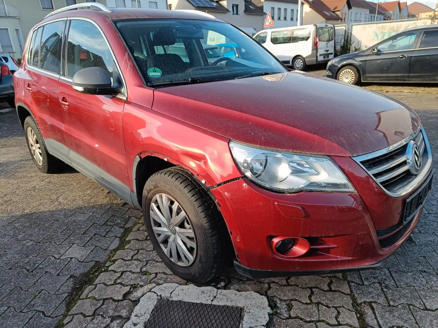 Volkswagen Tiguan Team BMT Rot - 2