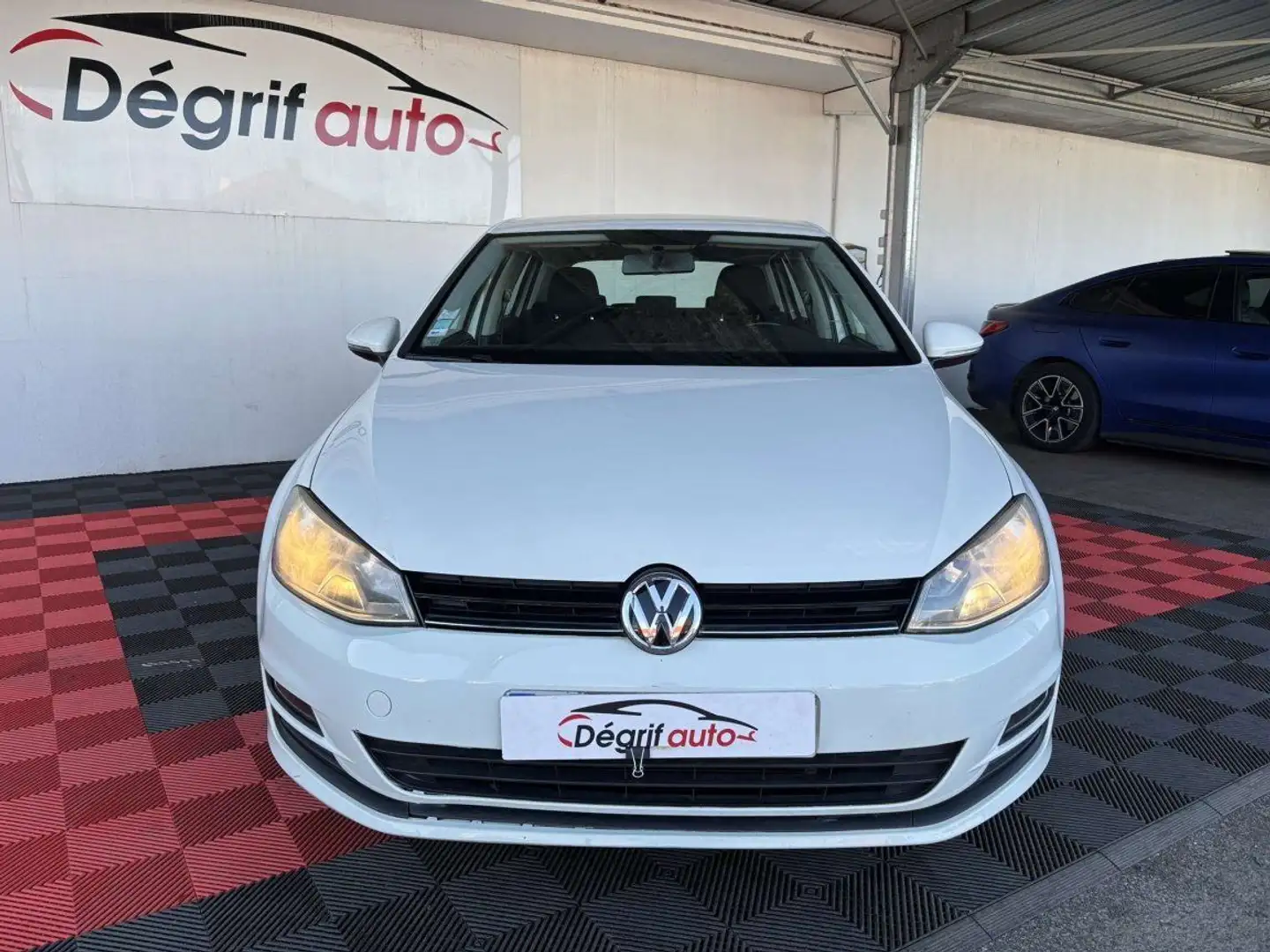 Volkswagen Golf 1.2 TSI 85 BlueMotion Technology Trendline Blanc - 2