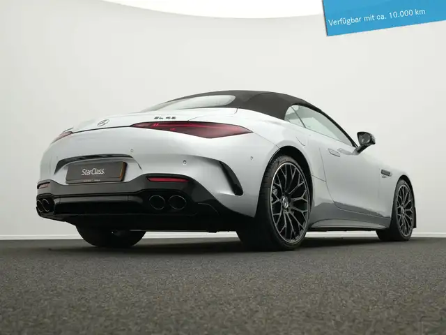 Mercedes-Benz SL view 11