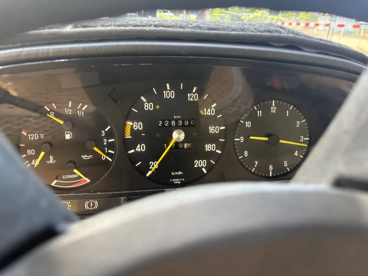 Mercedes-Benz E 200 W123 106 Ps Tüv Neu, foto 9