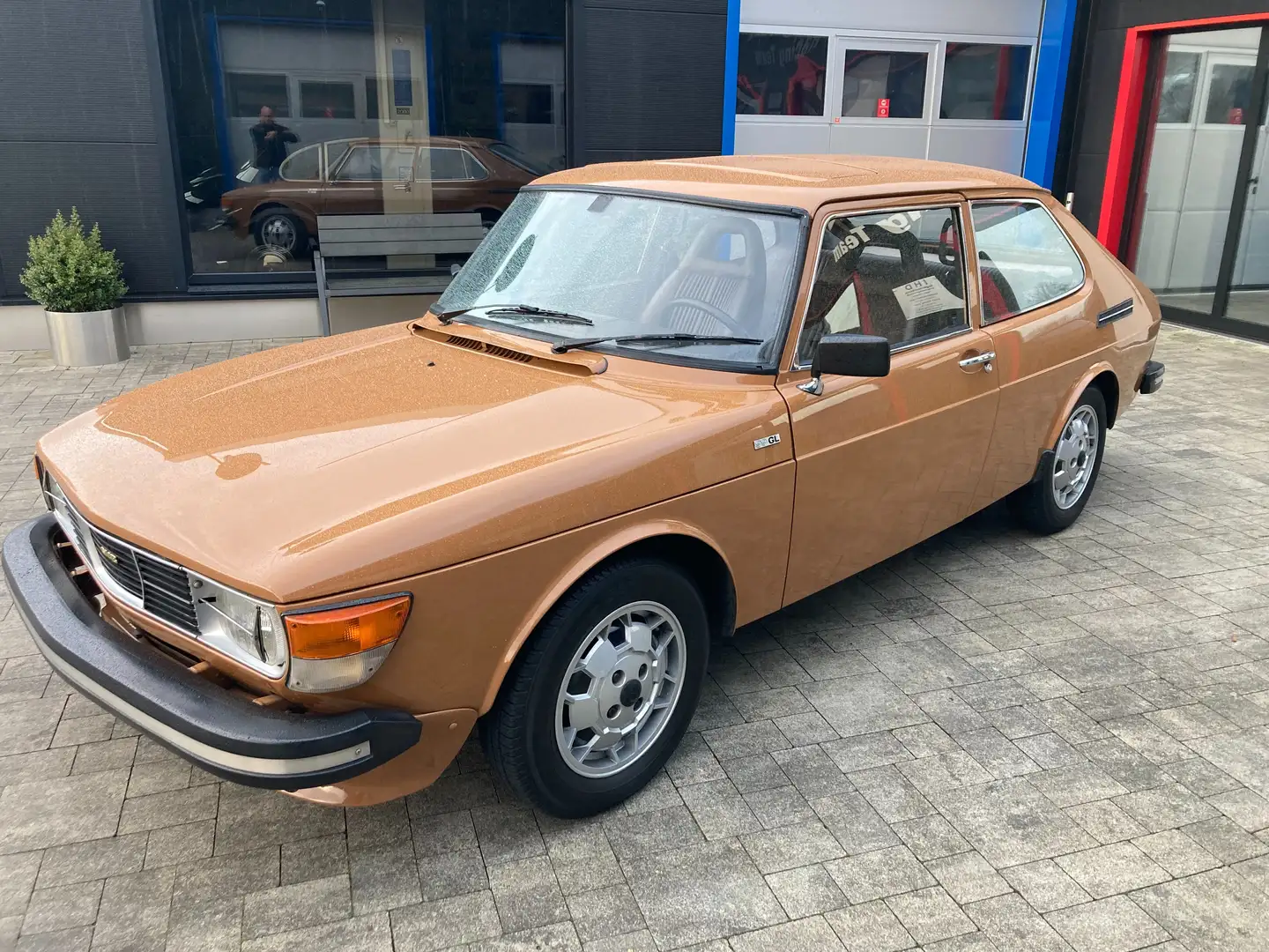 Saab 99 GL Combi Coupe Braun - 2