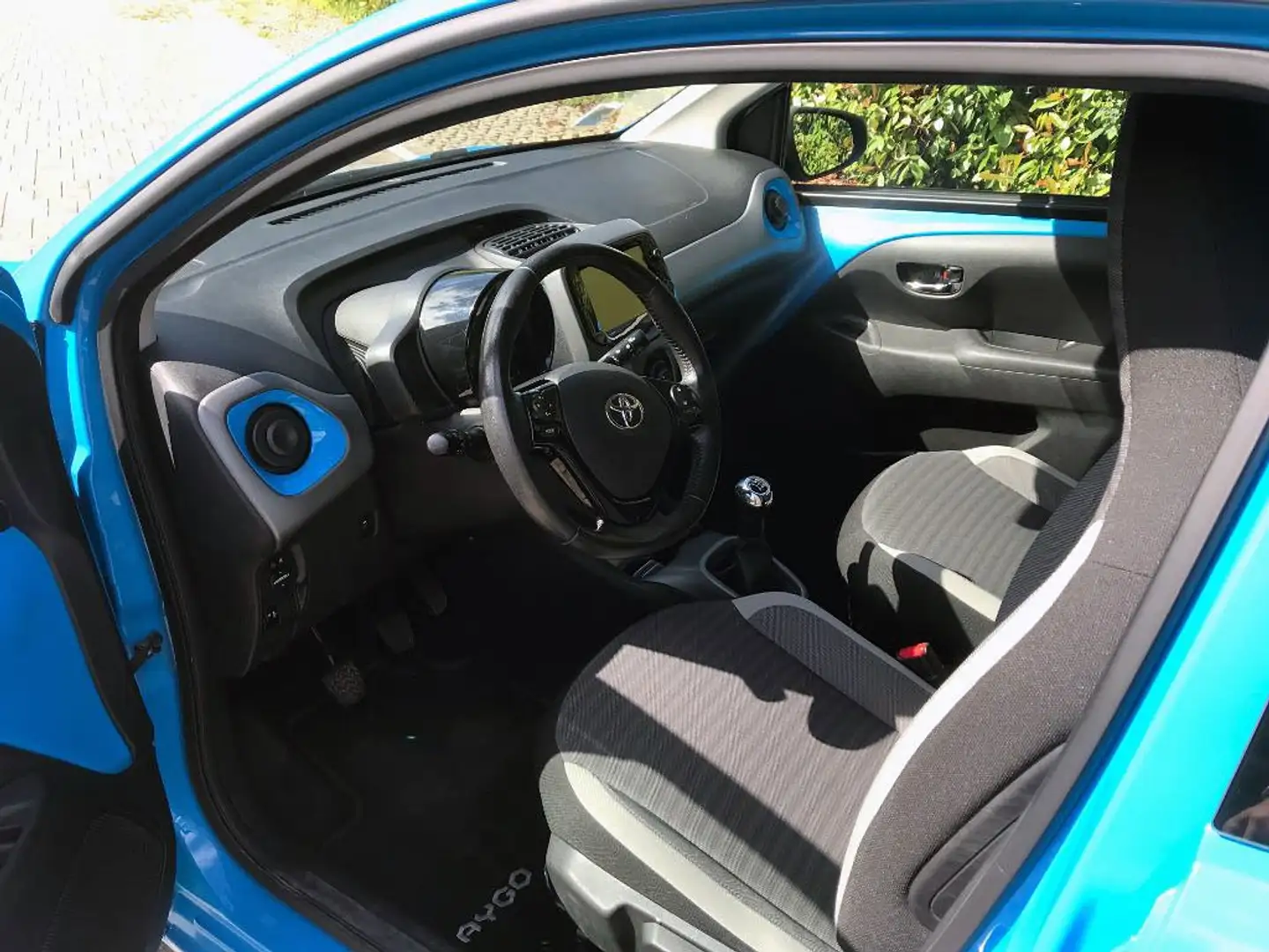 Toyota Aygo Aygo 5p 1.0 x-business CONNECT 72CV PERFETTA! Blu/Azzurro - 2