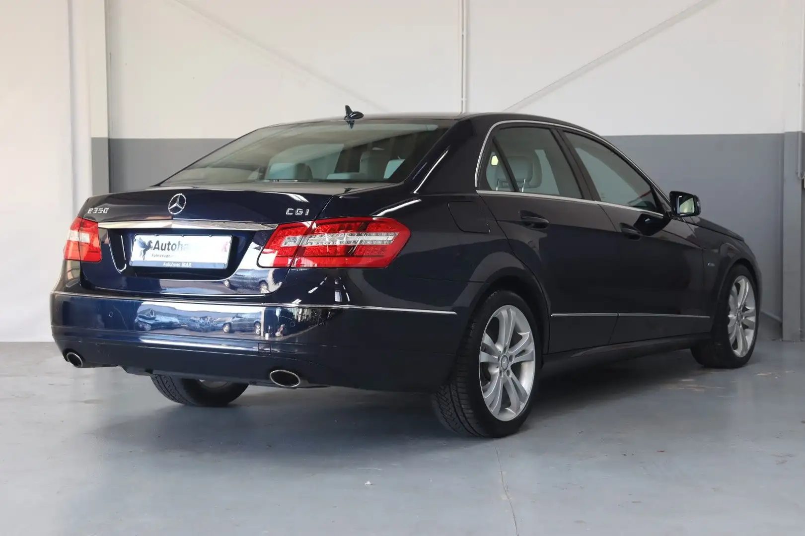 Mercedes-Benz E 350 CGI BlueEfficiency~SZH~ACC~Spurh~Totwinkel Blau - 2