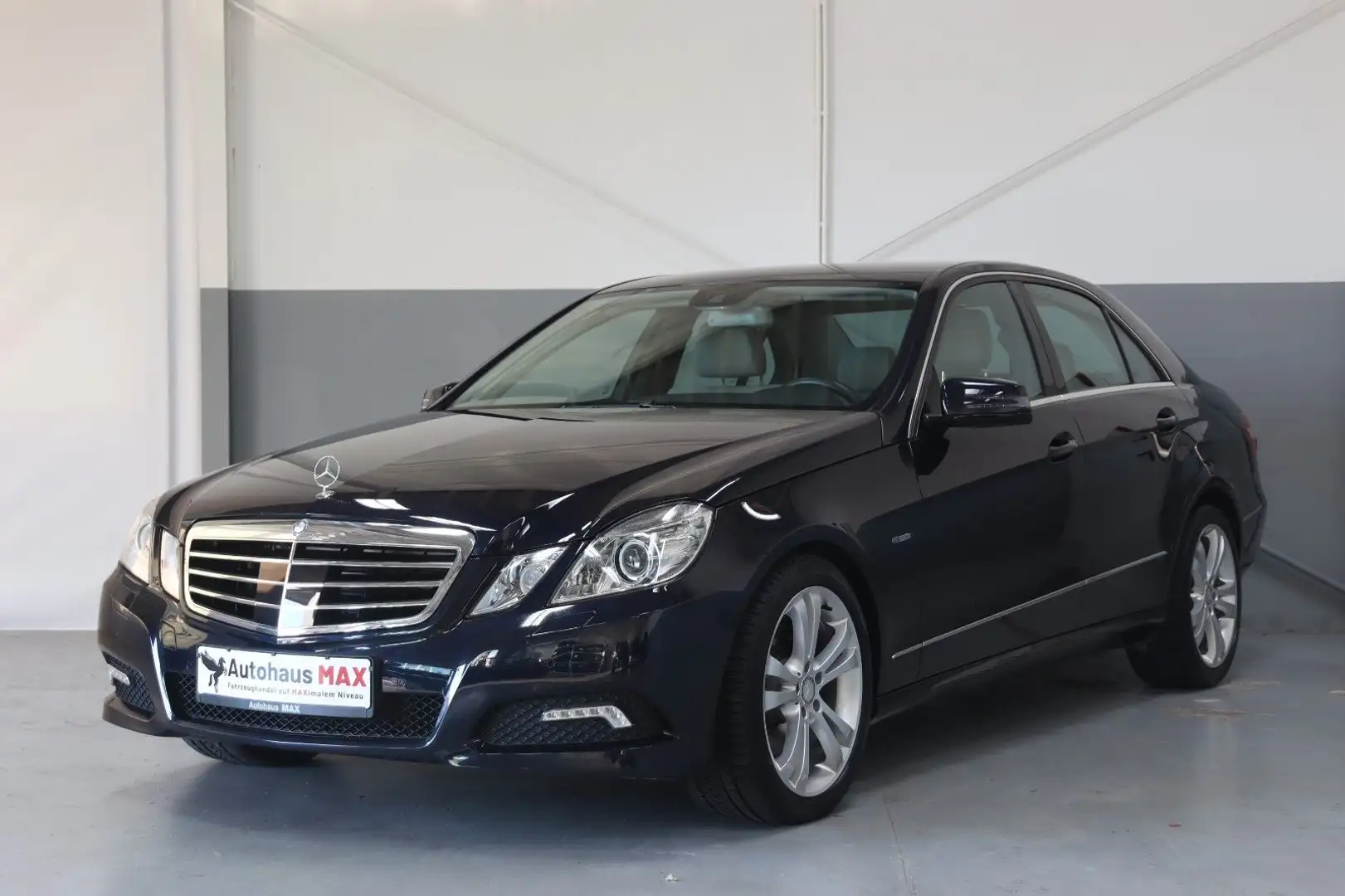 Mercedes-Benz E 350 CGI BlueEfficiency~SZH~ACC~Spurh~Totwinkel Blau - 1