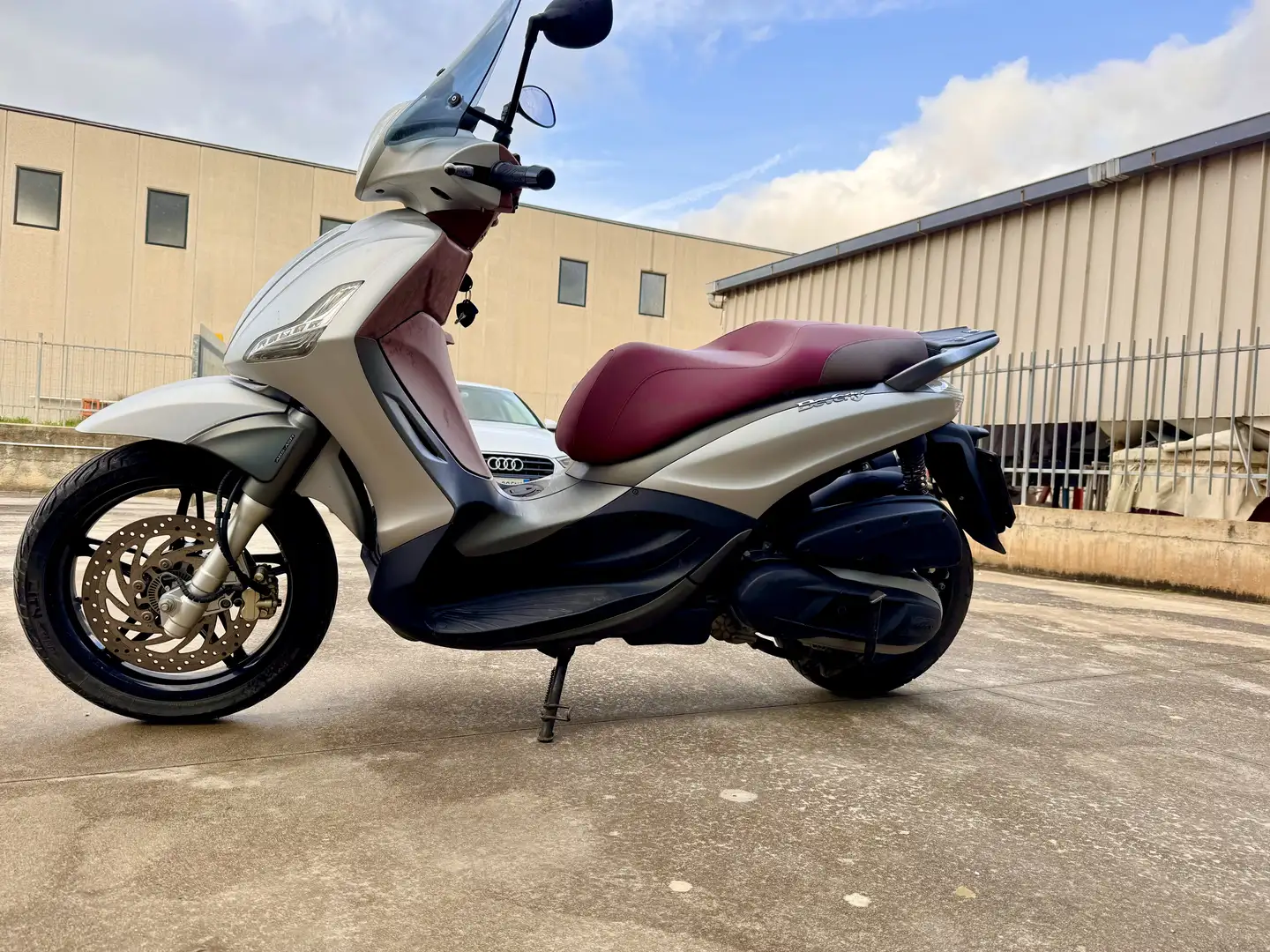 Piaggio Beverly 350 sport - 2