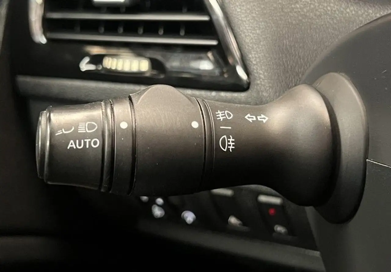 Renault Megane Grandtour — photo 20