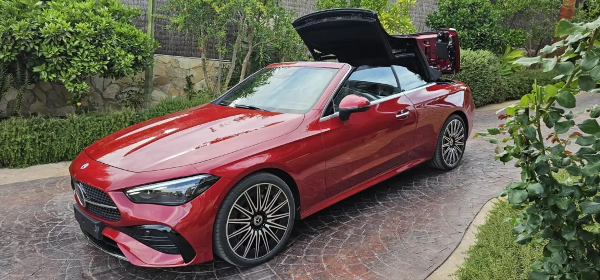 Mercedes-Benz CLE 220 Cabrio 220d 9G-DCT - 1