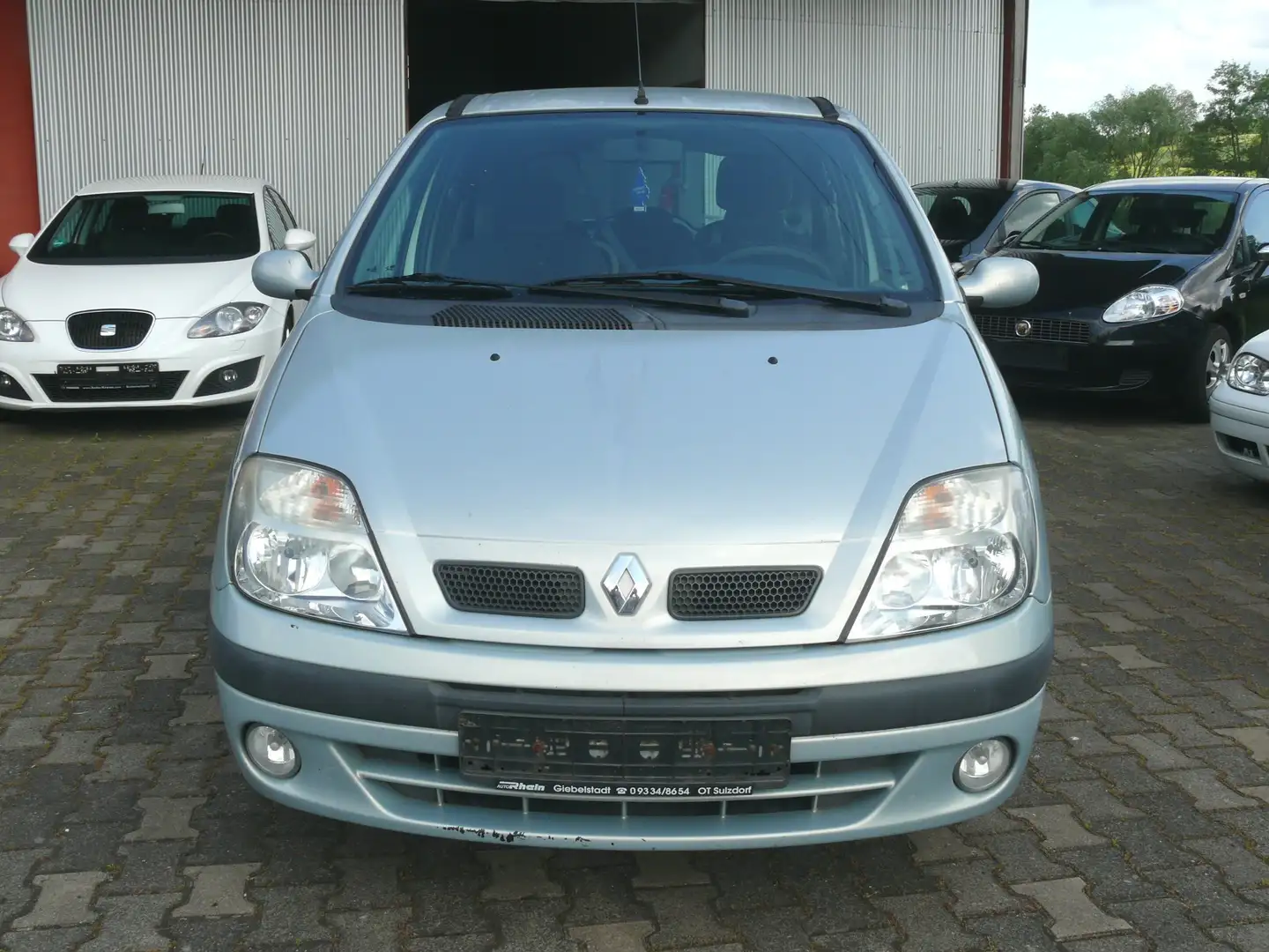 Renault Scenic 1.6 16V RT Silber - 2