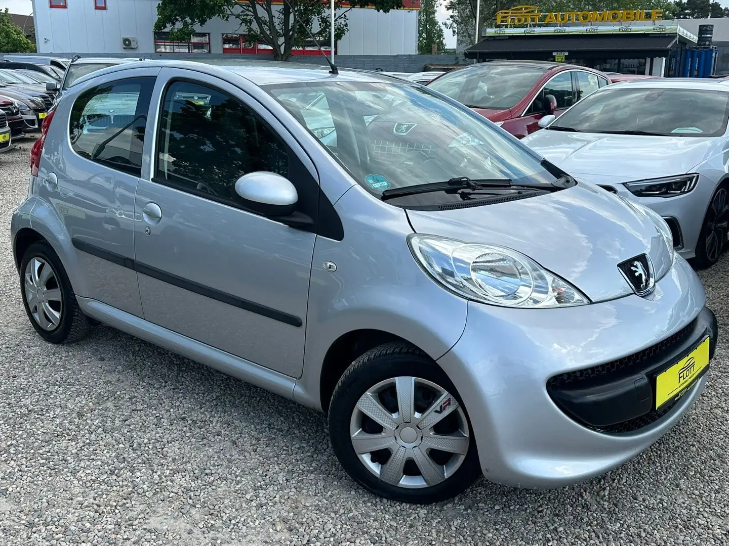 Peugeot 107 Filou Automatik*Klima*1.HD*TÜV NEU Grey - 1